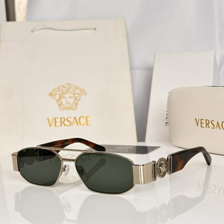 Picture of Versace Sunglasses _SKUfw79478861fw